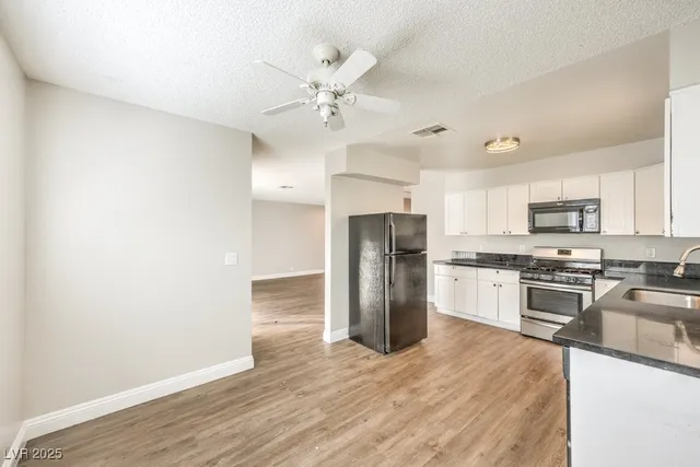 $950 | Undisclosed Address, Las Vegas, NV 89156