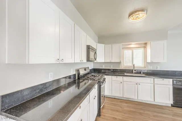 $950 | Undisclosed Address, Las Vegas, NV 89156