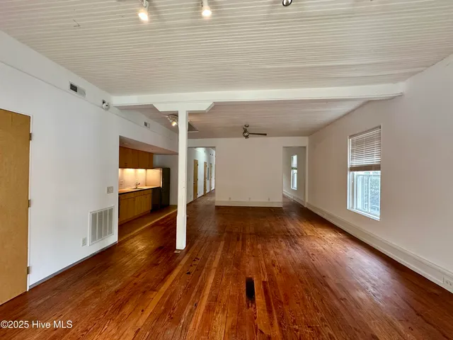 $1,300 | 103 South Main Street, Bath, NC 27808