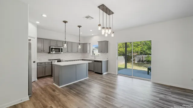 $1,995 | 568 Slippery Rock, Cibolo, TX 78108