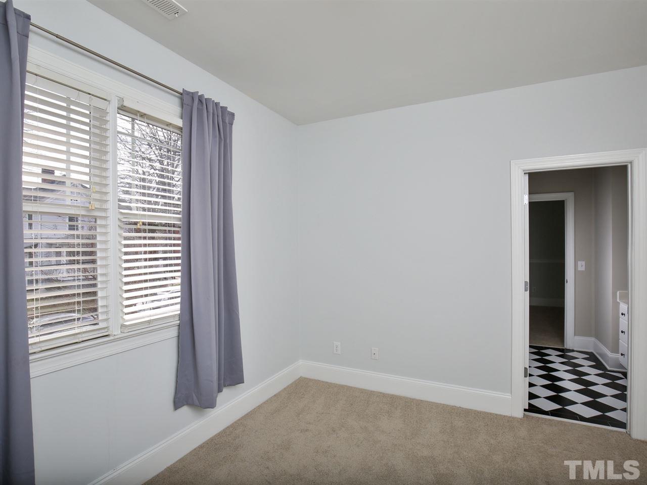 518 Cleveland Street Raleigh, NC 27605 - Photo 20 of 25