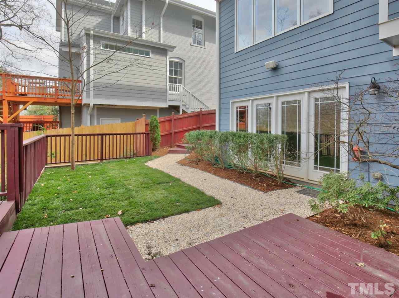 518 Cleveland Street Raleigh, NC 27605 - Photo 7 of 25