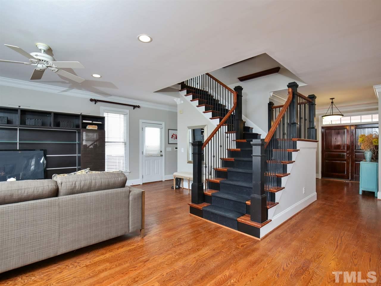 518 Cleveland Street Raleigh, NC 27605 - Photo 10 of 25