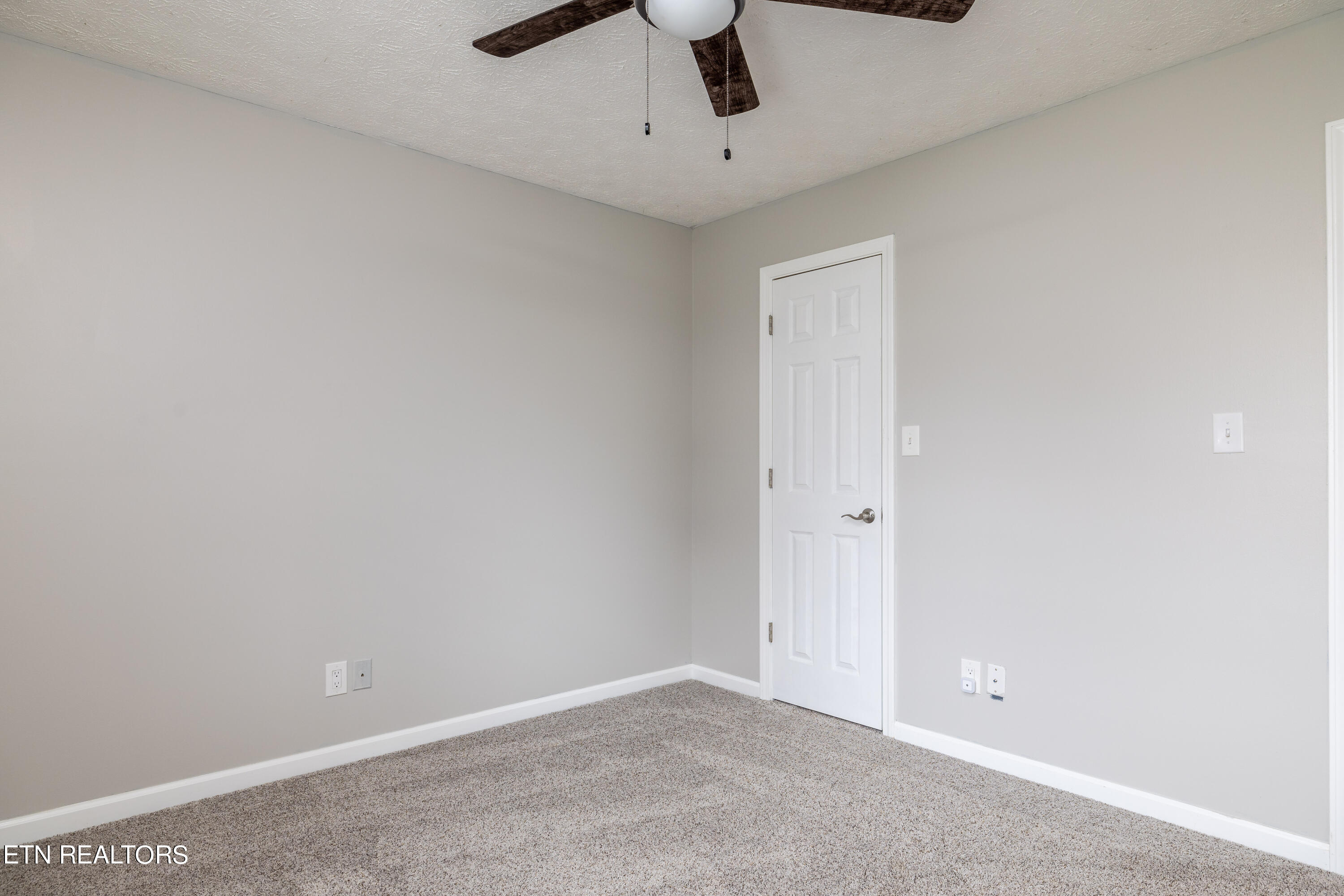 8103 Brickyard Road Powell, TN 37849 - Photo 36 of 45 8113Brickyardrd-130