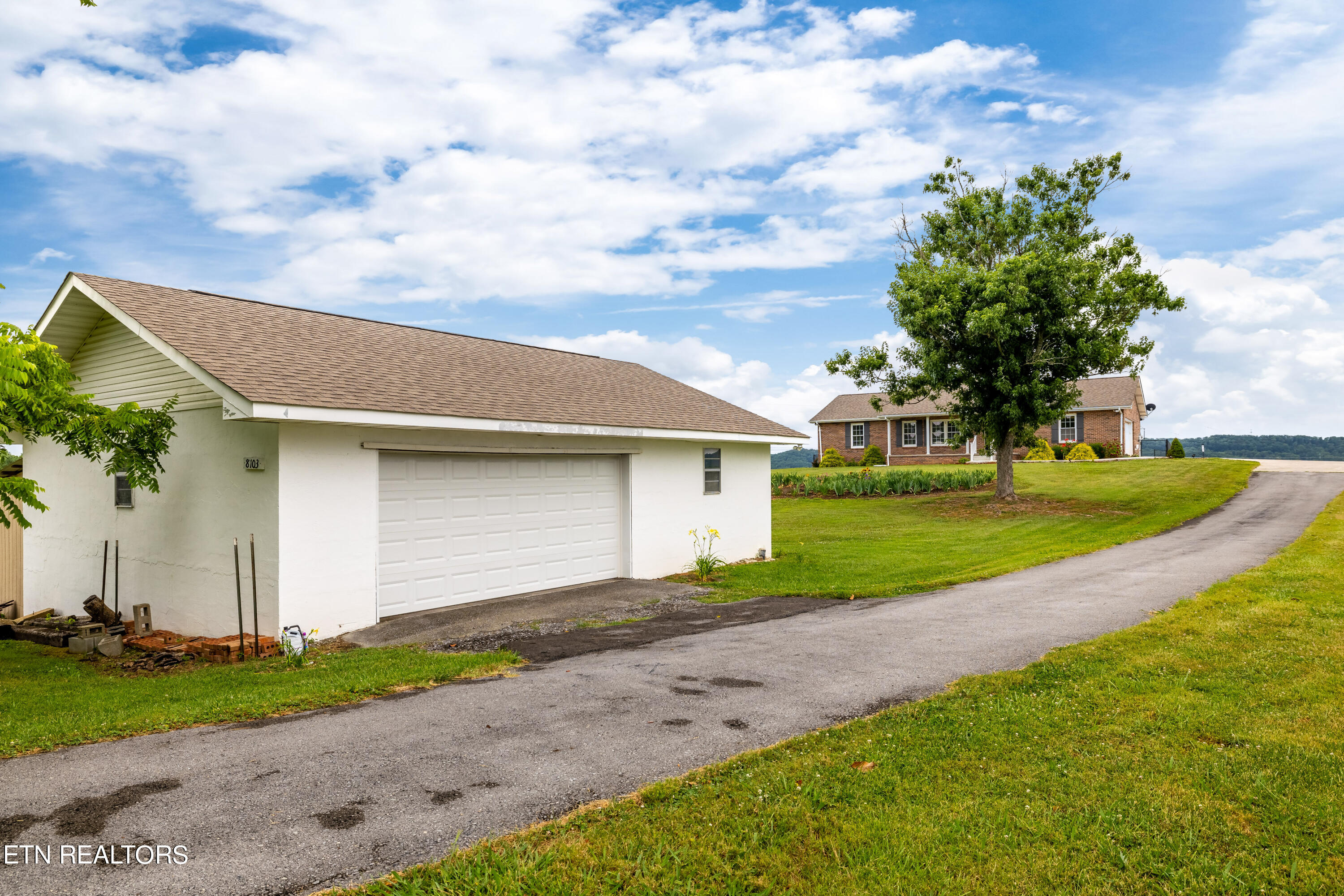 8103 Brickyard Road Powell, TN 37849 - Photo 40 of 45 8113Brickyardrd-144