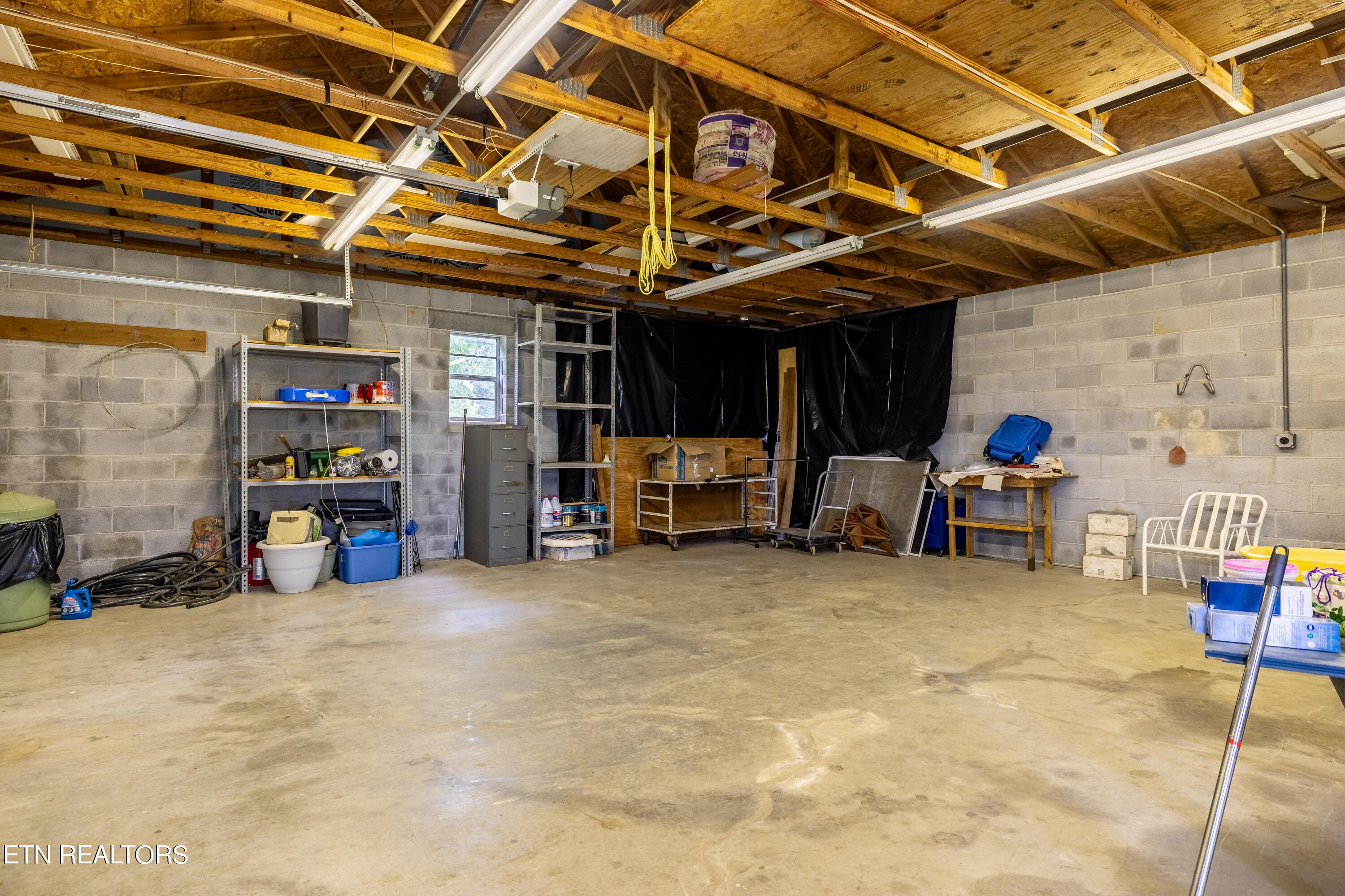 8103 Brickyard Road Powell, TN 37849 - Photo 42 of 45 8113Brickyardrd-101