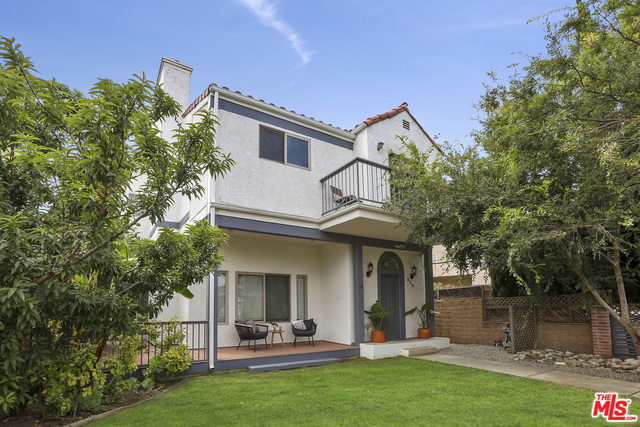 810 Commonwealth Avenue Venice, CA 90291 - Photo 2 of 21