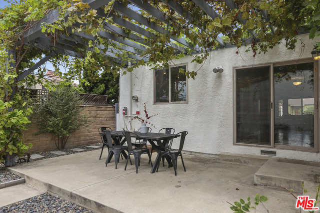 810 Commonwealth Avenue Venice, CA 90291 - Photo 20 of 21