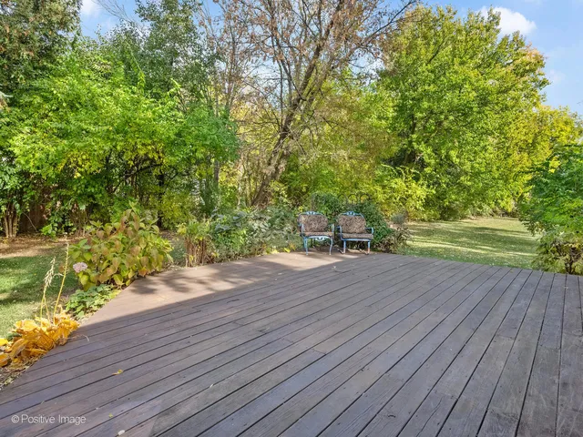 $389,000 | 6029 Pershing Avenue, Downers Grove, IL 60516