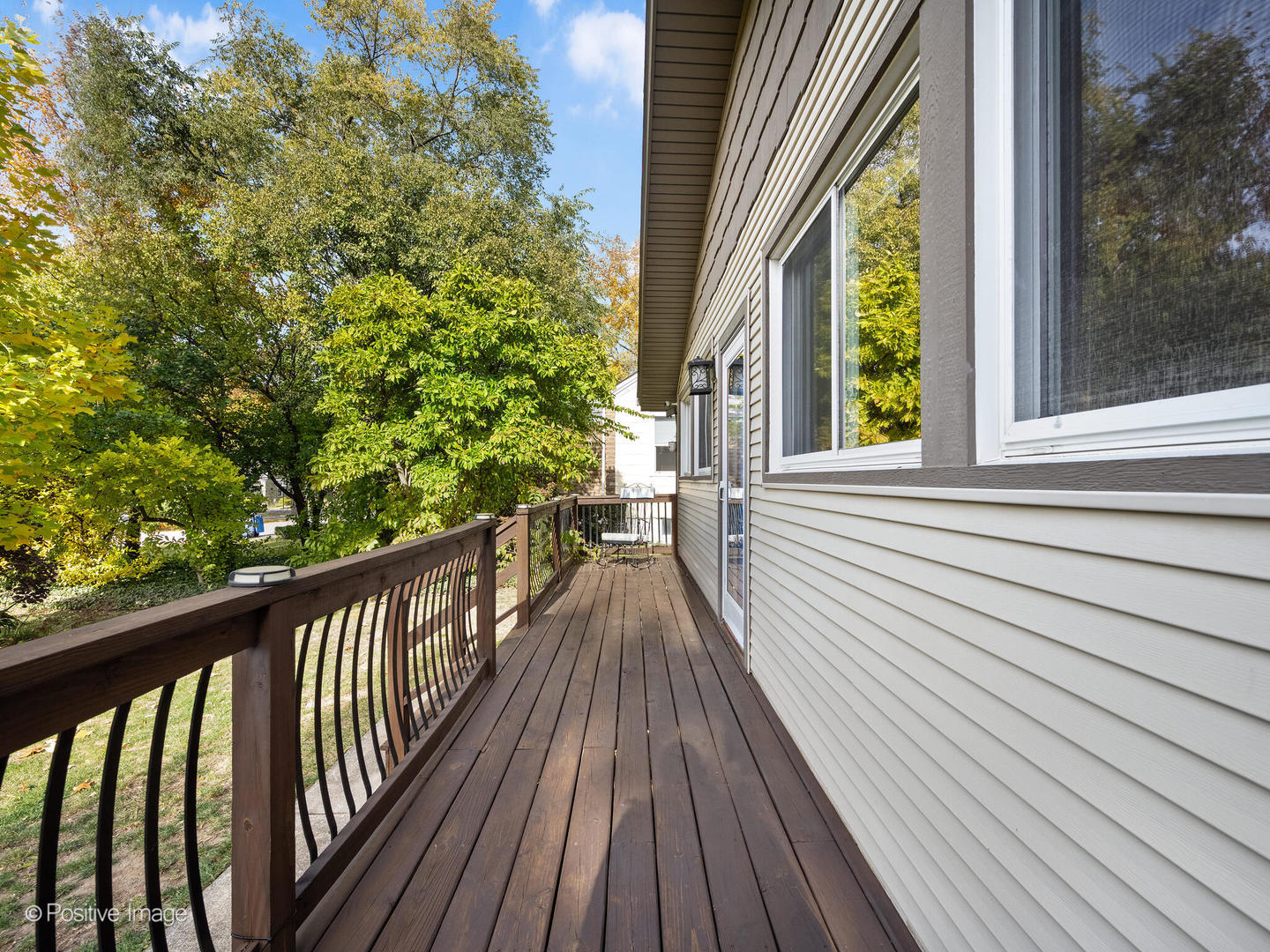 6029 Pershing Avenue Downers Grove, IL 60516 - Photo 3 of 18