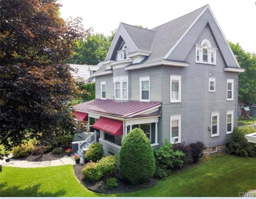 809 North George Street Rome, NY 13440 - Photo 4 of 50