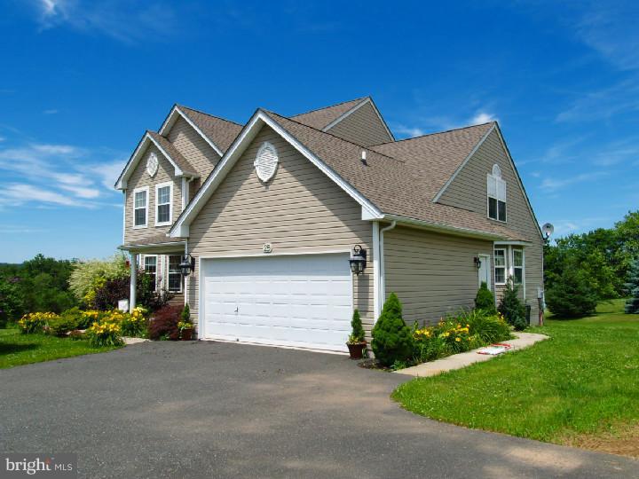 25 Wilt Road Bechtelsville, PA 19505 - Photo 2 of 24 Gallery Image 2