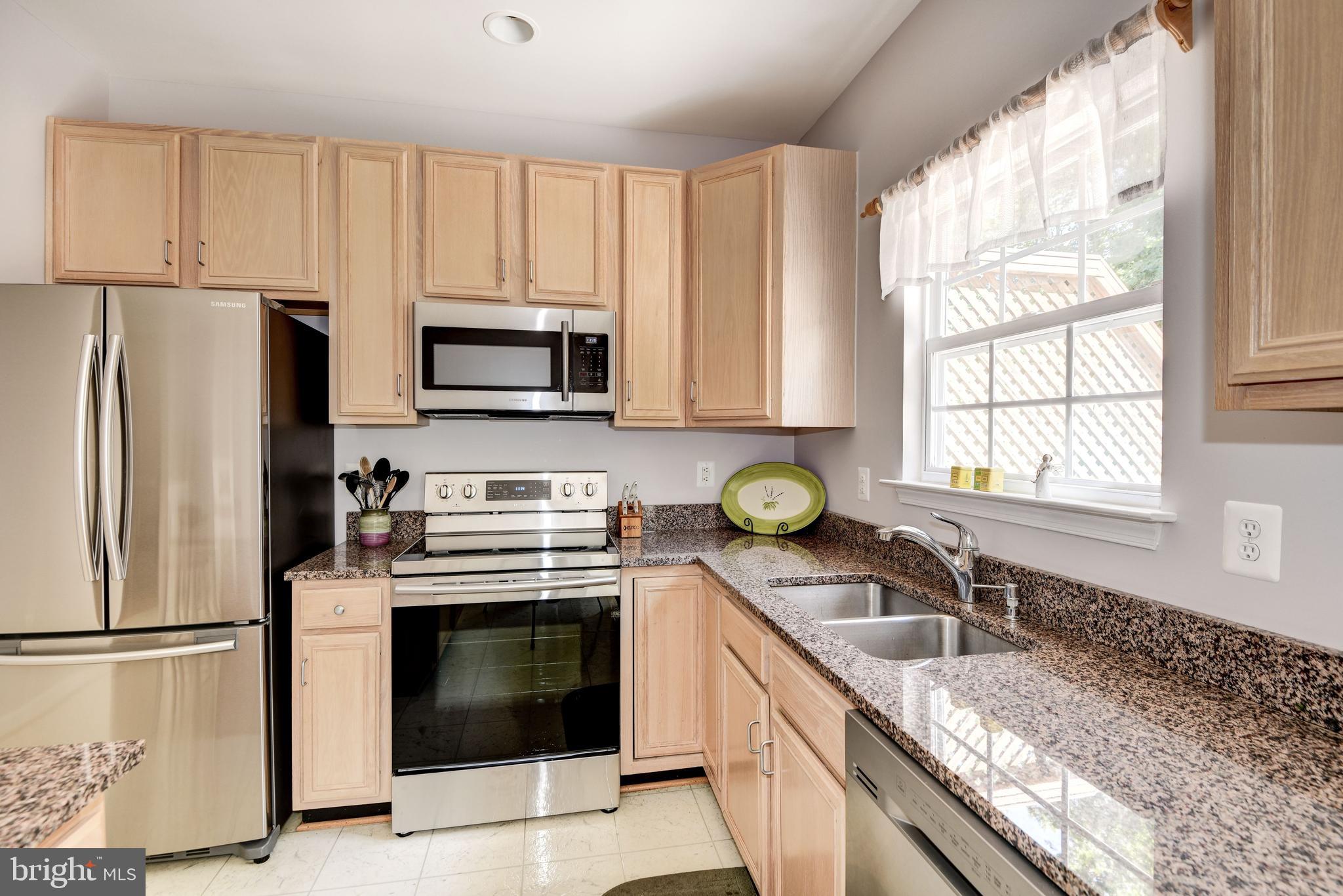 3215 Escapade Circle Riva, MD 21140 - Photo 8 of 32 New Stainless Steel Appliances