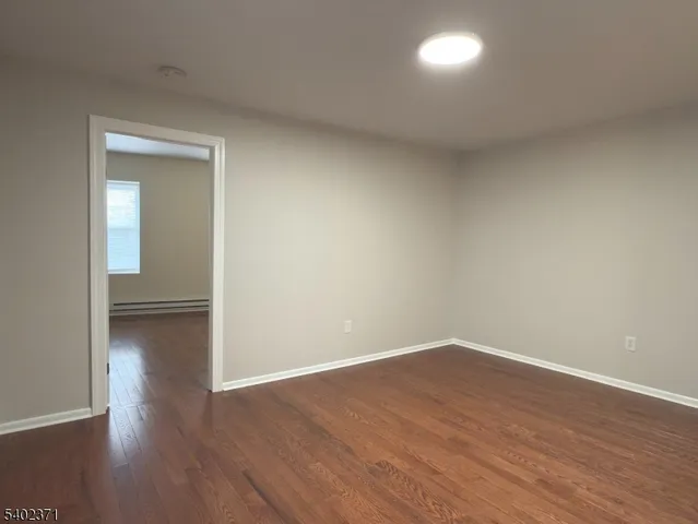 $2,200 | 39 Glenridge Avenue, Unit 5, Montclair, NJ 07042