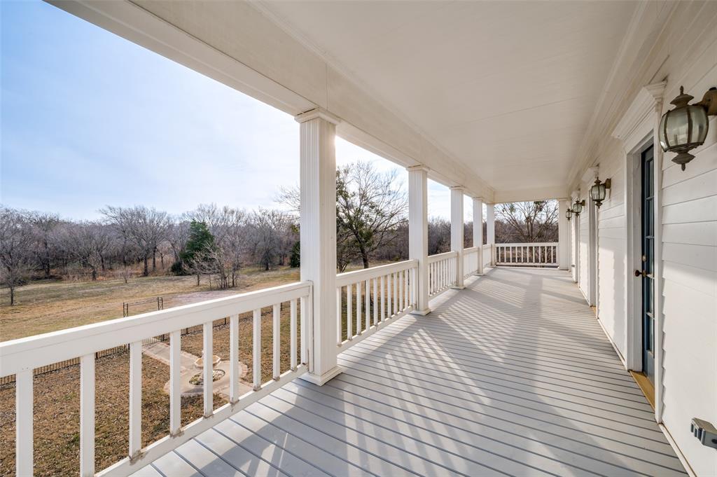 1827 Dr Sanders Road Aubrey, TX 76227 - Photo 32 of 40