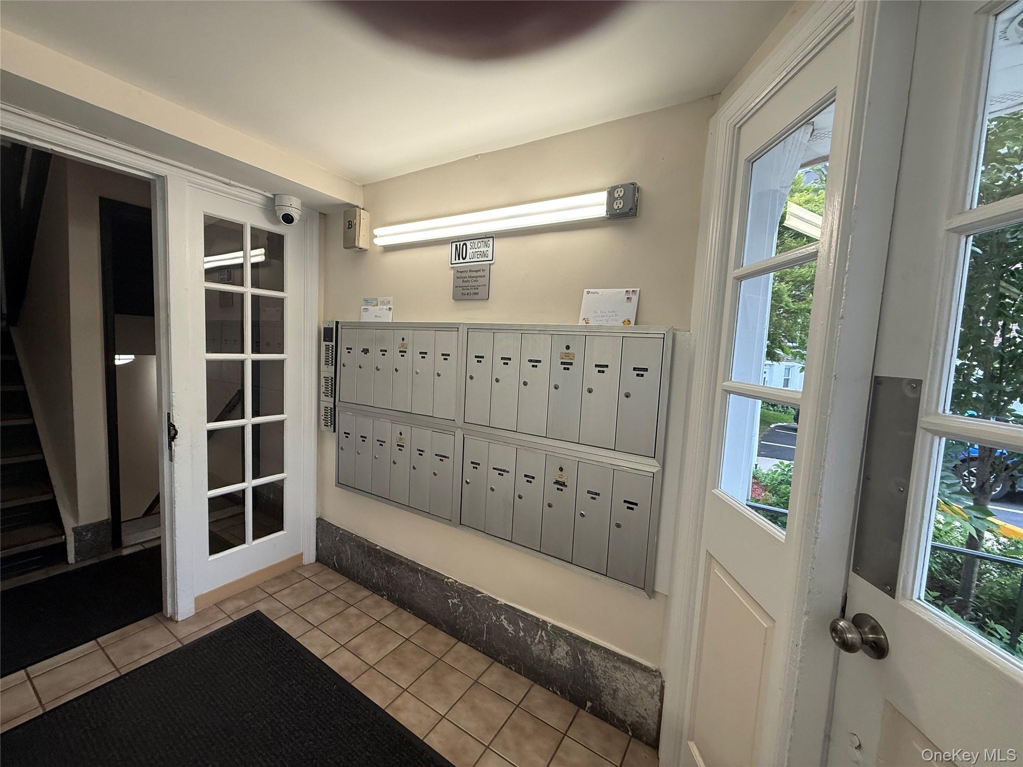 600 Pelham Road, Unit BUILDING B E New Rochelle, NY 10805 - Photo 5 of 7 a view of walk in closet