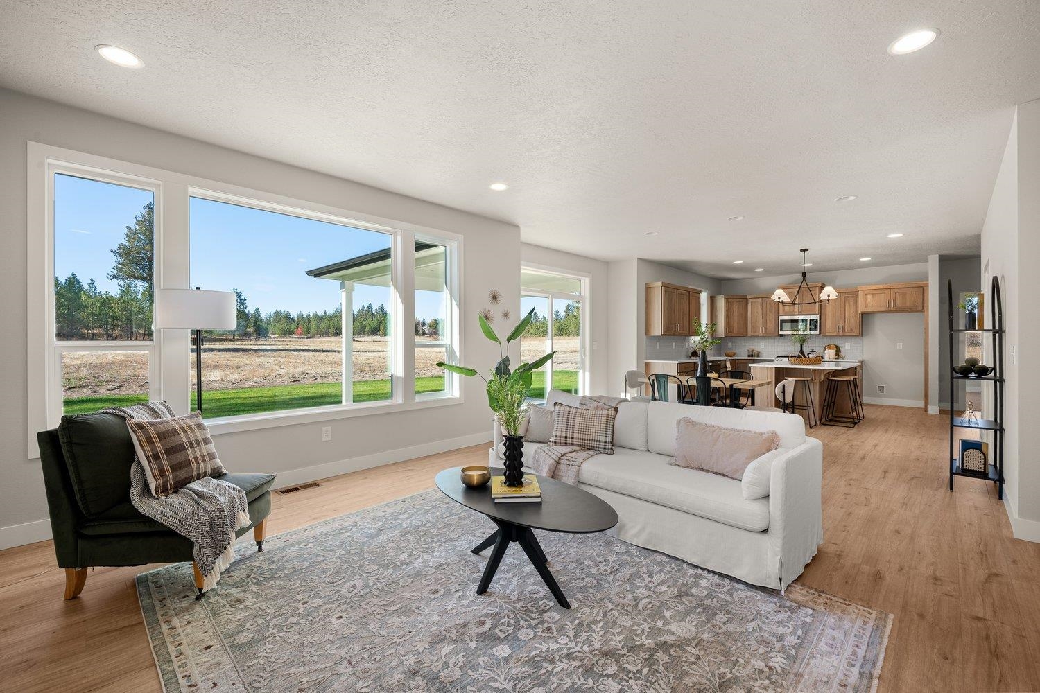 12822 South Sherman Road Spokane, WA 99224 - Photo 5 of 29
