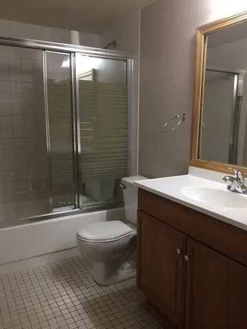 $1,850 | 1100 Southwest 128th Terrace, Unit 402, Hollywood, FL 33027