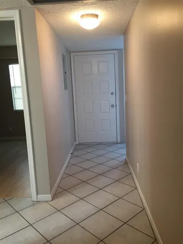 $1,850 | 1100 Southwest 128th Terrace, Unit 402, Hollywood, FL 33027