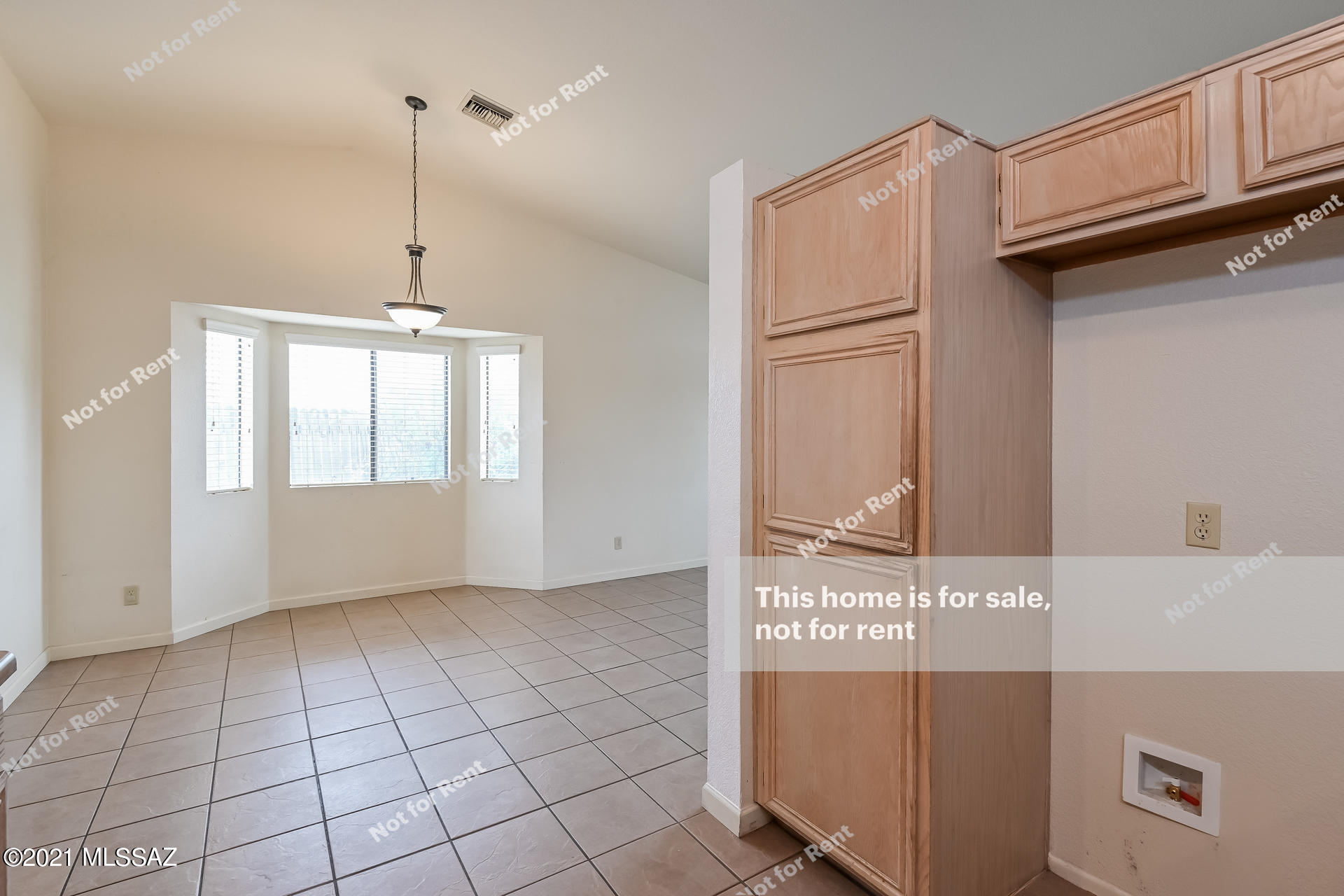 2748 West Sunset Road Tucson, AZ 85741 - Photo 11 of 25