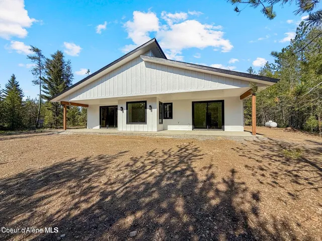 $1,099,900 | 624 Satchel Drive, Spirit Lake, ID 83869
