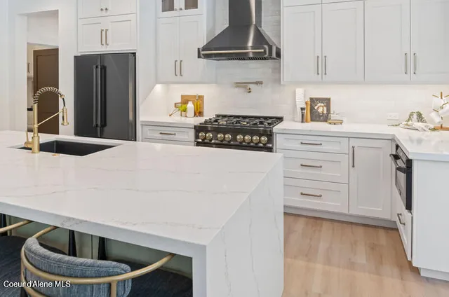 $1,099,900 | 624 Satchel Drive, Spirit Lake, ID 83869