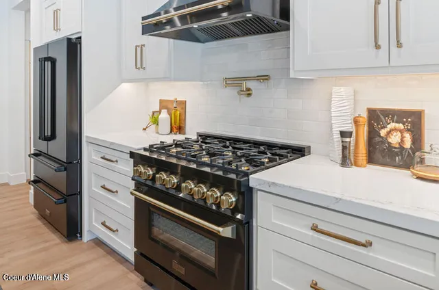 $1,099,900 | 624 Satchel Drive, Spirit Lake, ID 83869