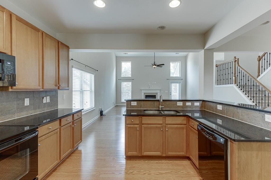 7719 Copper Kettle Way Flowery Branch, GA 30542 - Photo 10 of 47