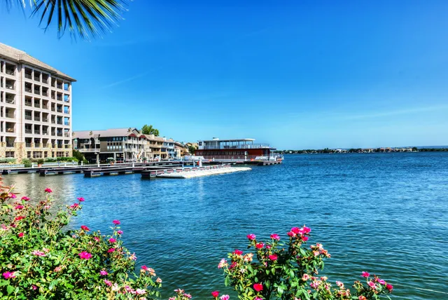 $954,417 | 82 Island Drive, Horseshoe Bay, TX 78657