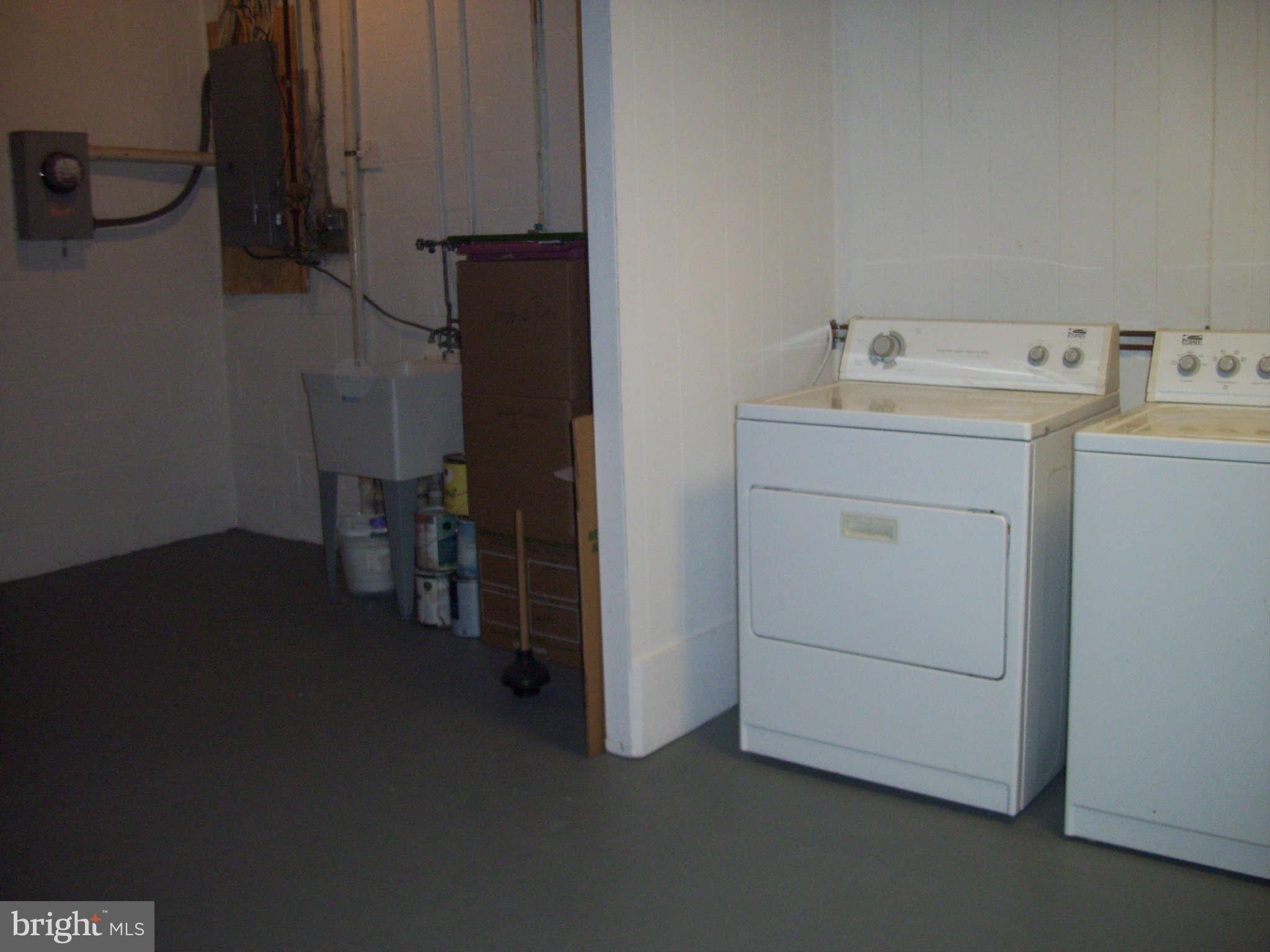 4340 Roland Springs Drive Baltimore, MD 21210 - Photo 22 of 28 Basement
