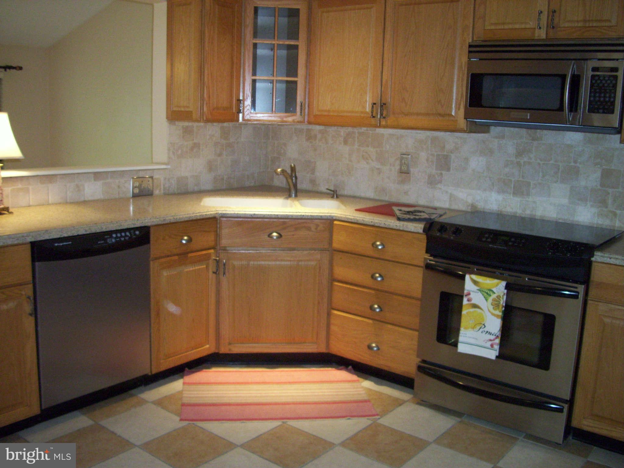 4340 Roland Springs Drive Baltimore, MD 21210 - Photo 7 of 28 Kitchen