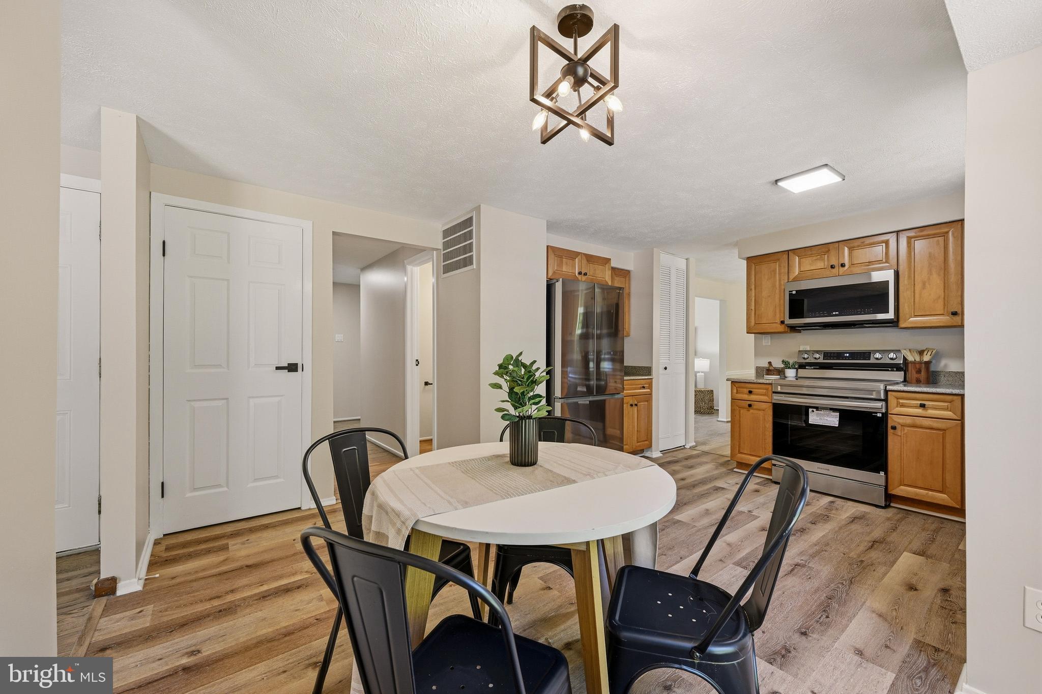 1527 Everlea Road Marriottsville, MD 21104 - Photo 26 of 70