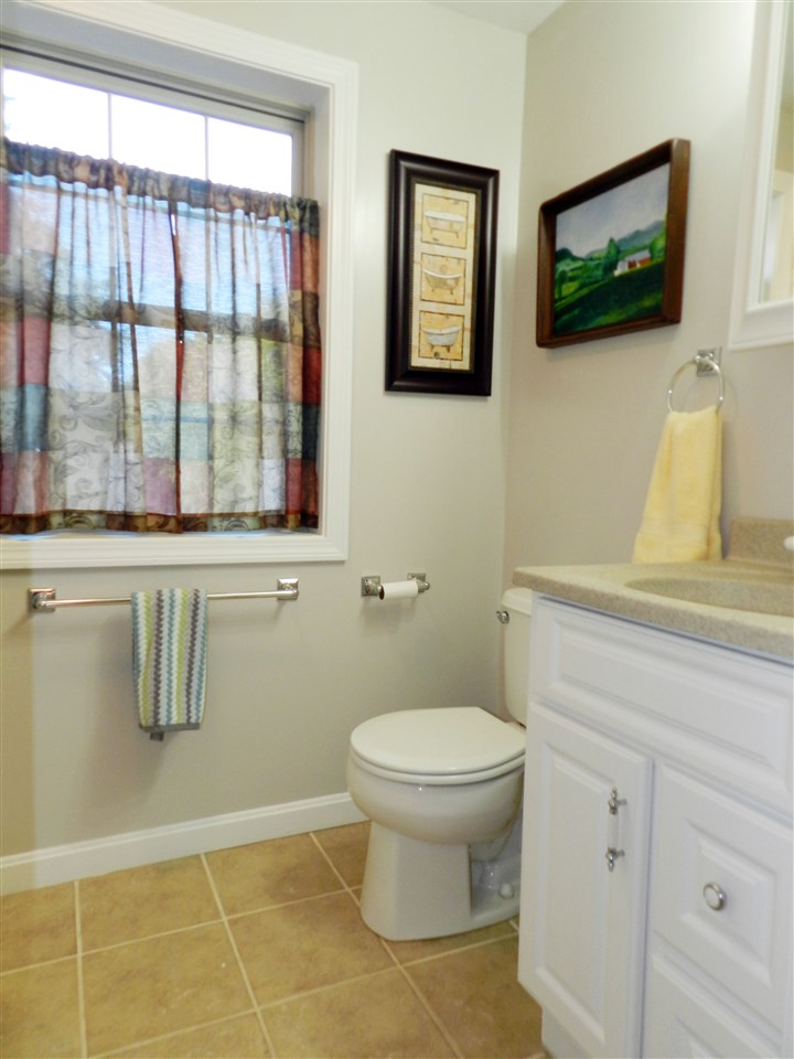 104 Mary Batchelder Road, Unit A Hampton, NH 03842 - Photo 22 of 29 Gallery Image 22
