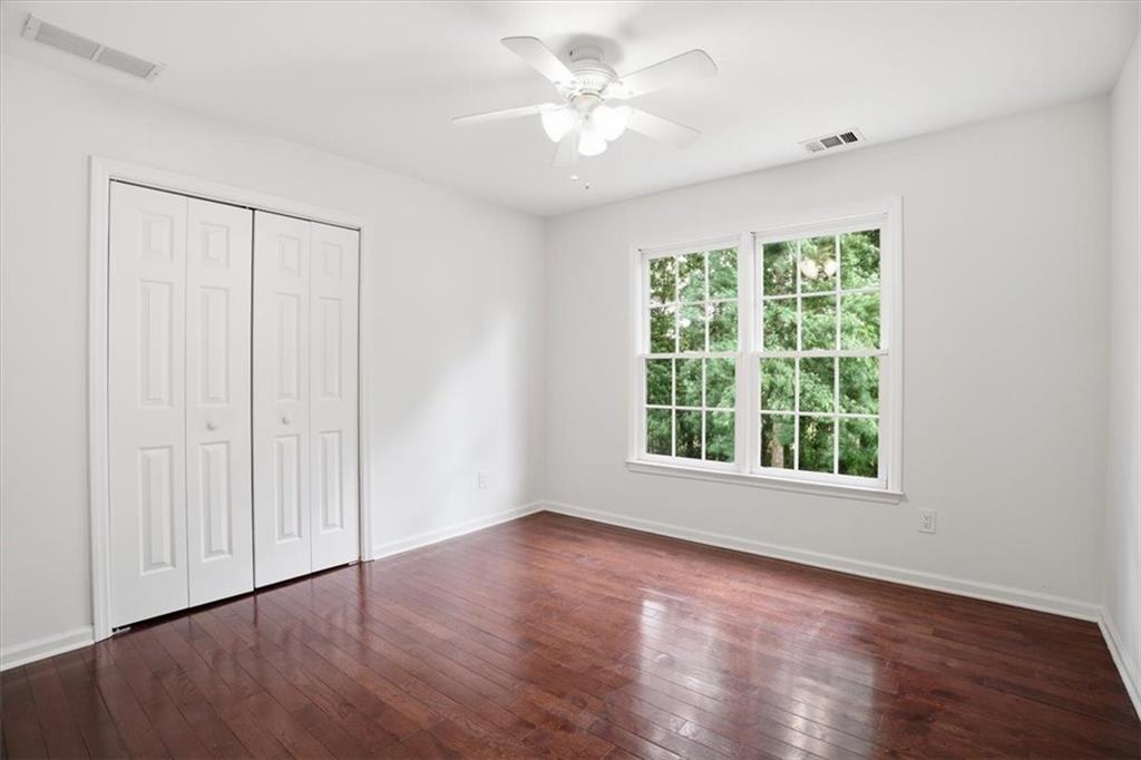 1025 Russell Point Suwanee, GA 30024 - Photo 30 of 46