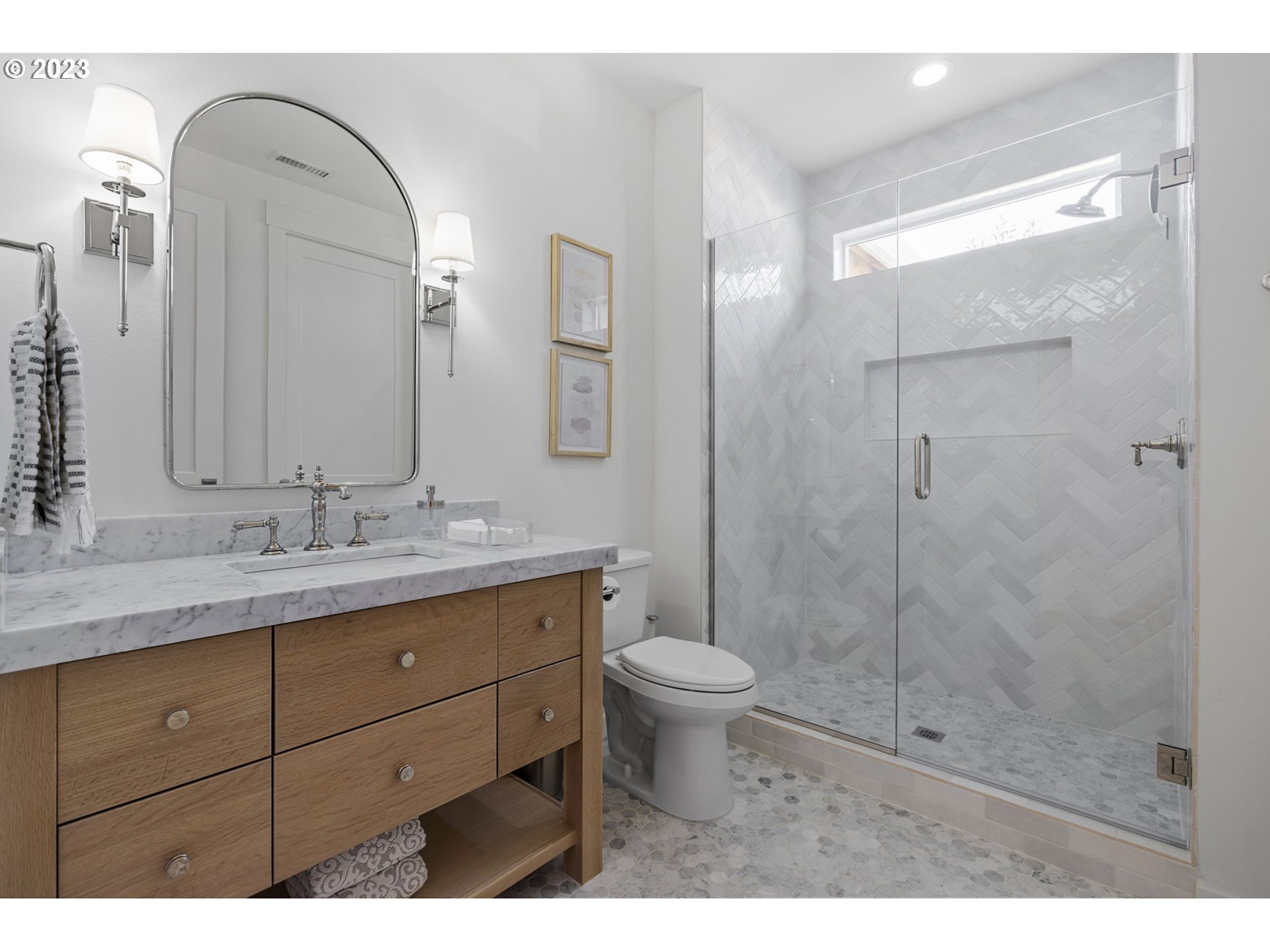 3410 Northwest McMaster Drive Camas, WA 98607 - Photo 20 of 43 a bathroom with a granite countertop sink mirror and shower