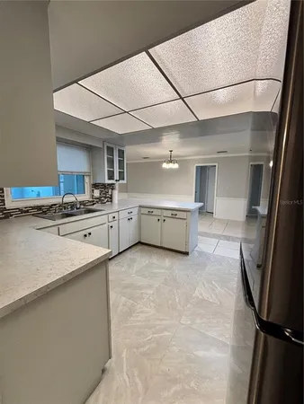 $2,500 | 2502 Vine Street, Orlando, FL 32806