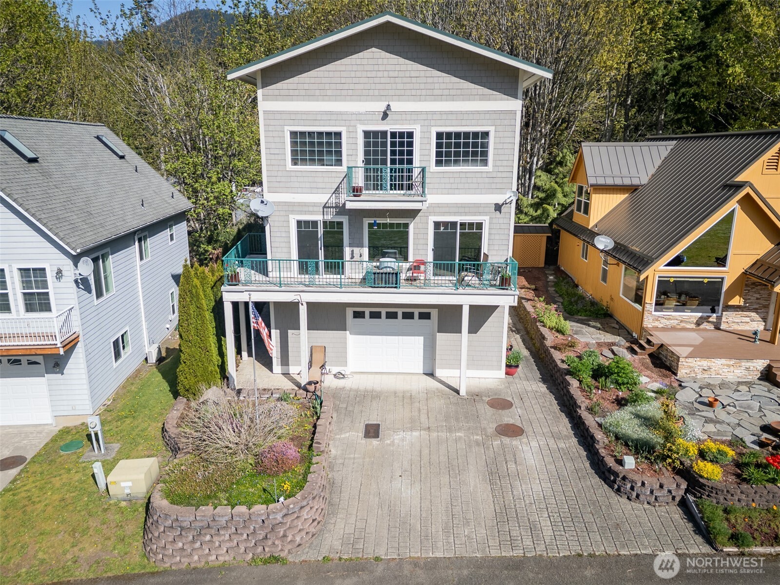 491 Maple Grove Road Port Angeles, WA 98363 - Photo 2 of 39