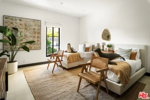 $9,795,000 | 10932 Savona Road, Los Angeles, CA 90077