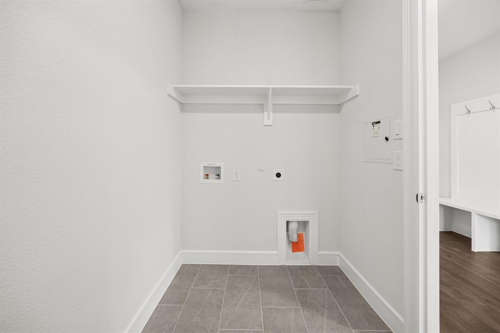 1317 Benjamin Trail Van Alstyne, TX 75495 - Photo 23 of 29 a view of an empty room