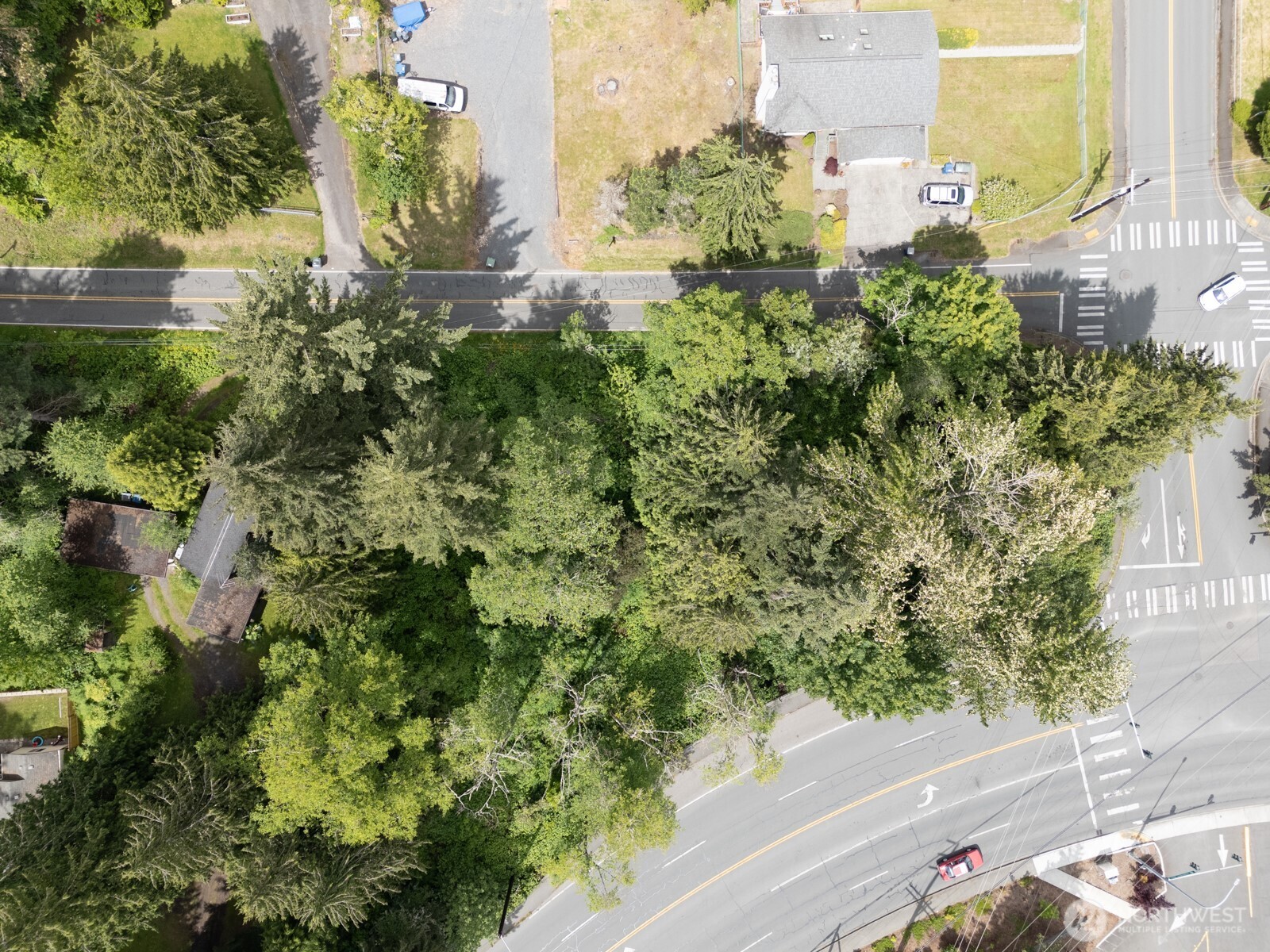 9511 Edmonds Way Edmonds, WA 98020 - Photo 2 of 7 a view of a garden with a pathway