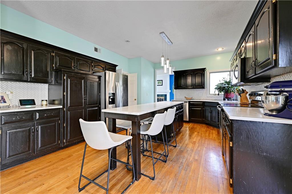 14714 West 83rd Street Lenexa, KS 66215 - Photo 7 of 35