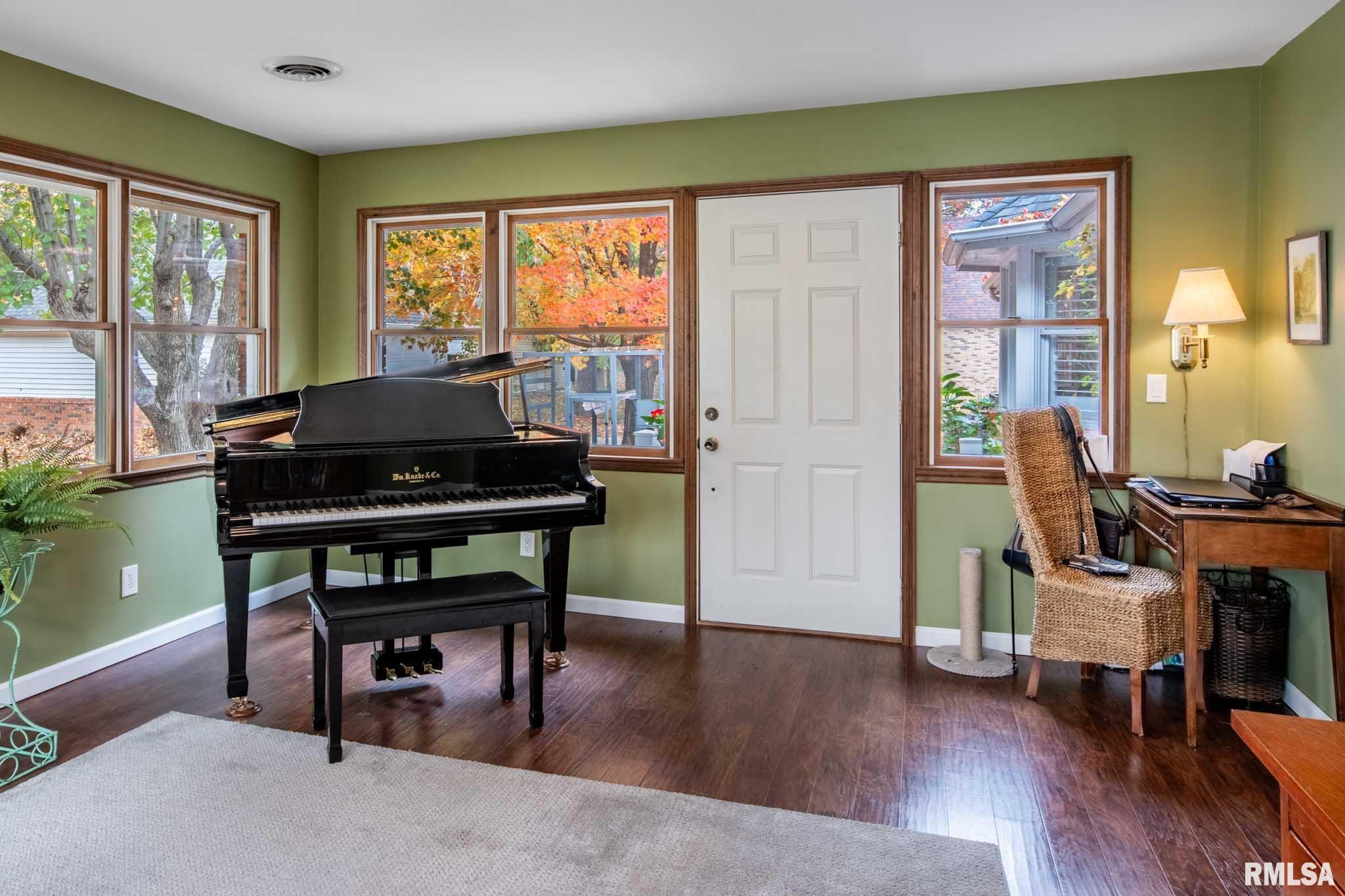 202 Dinah Lane Marion, IL 62959 - Photo 21 of 48