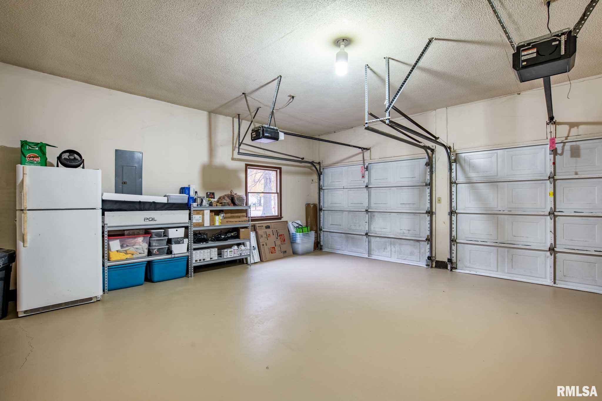 202 Dinah Lane Marion, IL 62959 - Photo 34 of 48