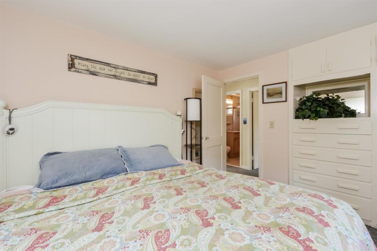 284 Poponessett Road Cotuit, MA 02635 - Photo 10 of 27 Additional Photo