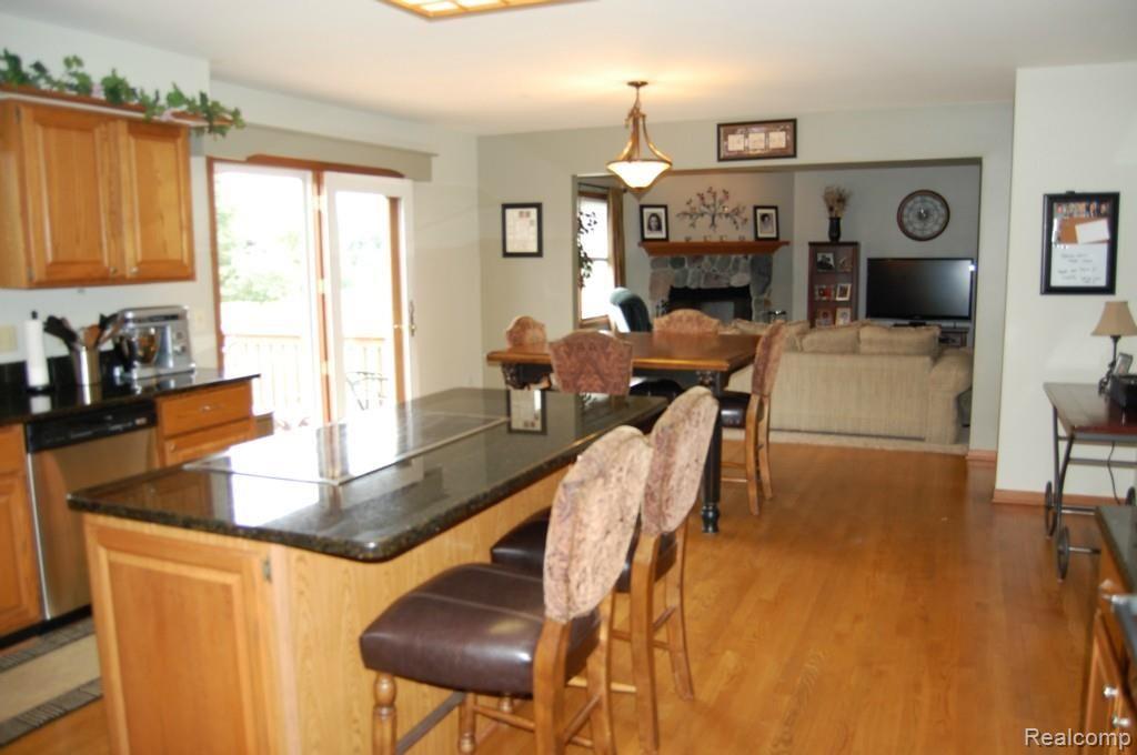 8489 Ranch Estates Road Clarkston, MI 48348 - Photo 9 of 15 Kit-GR.jpg