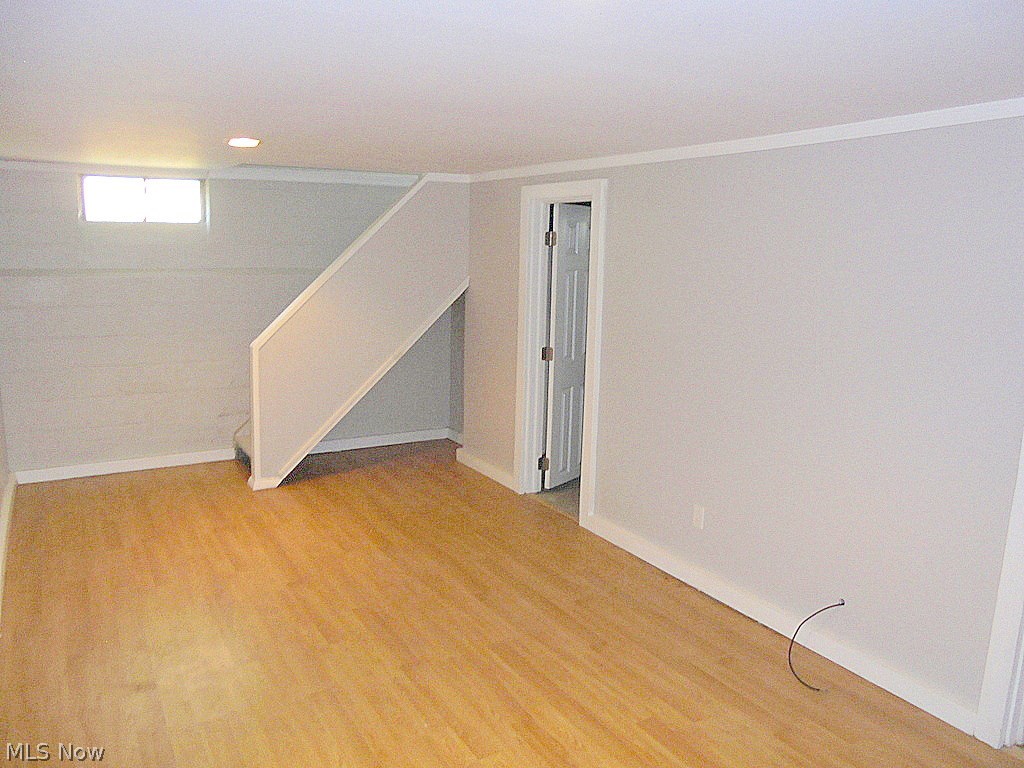4809 Farnhurst Road Cleveland, OH 44124 - Photo 23 of 32