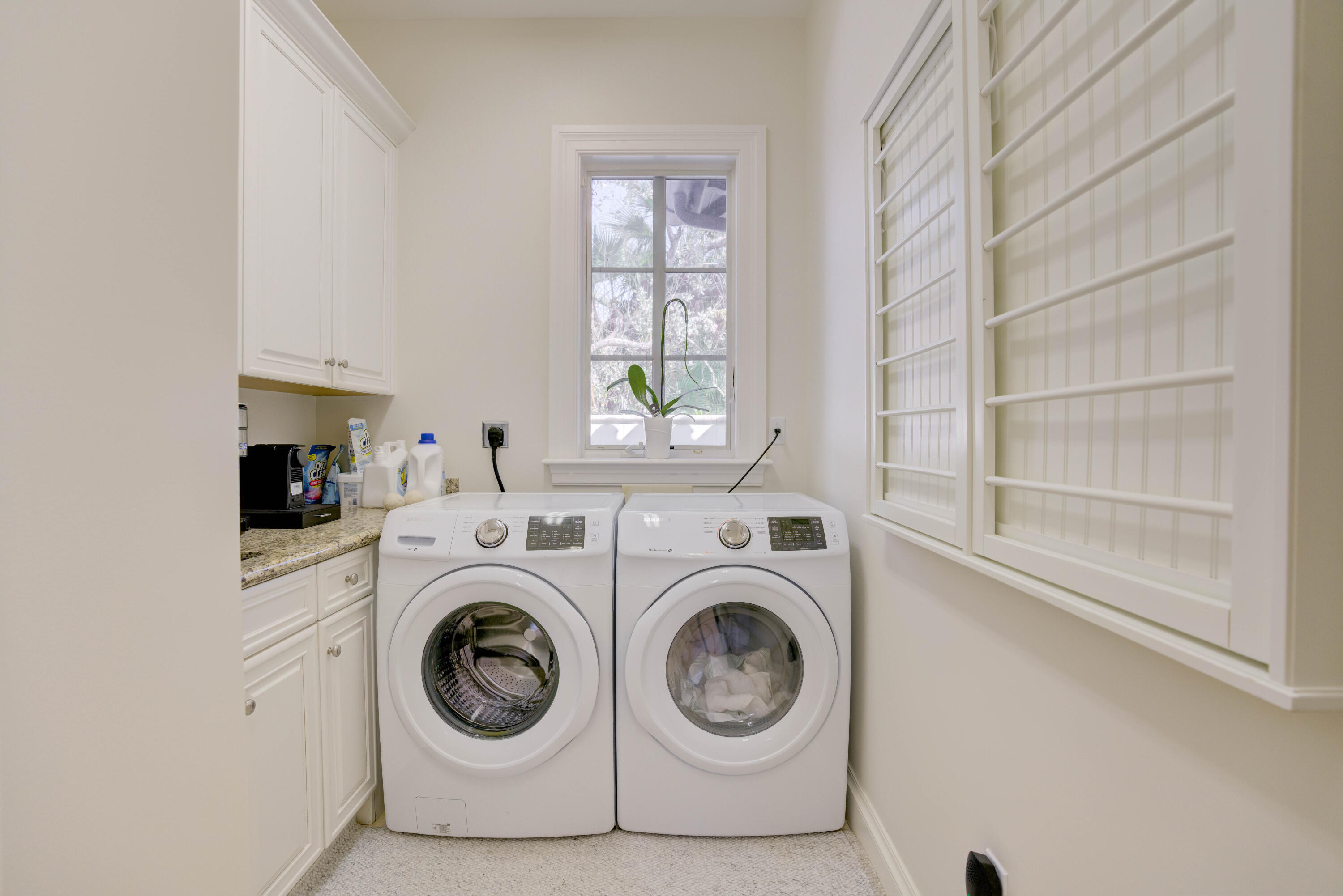 444 Red Hawk Drive Jupiter, FL 33477 - Photo 17 of 58 Laundry Room