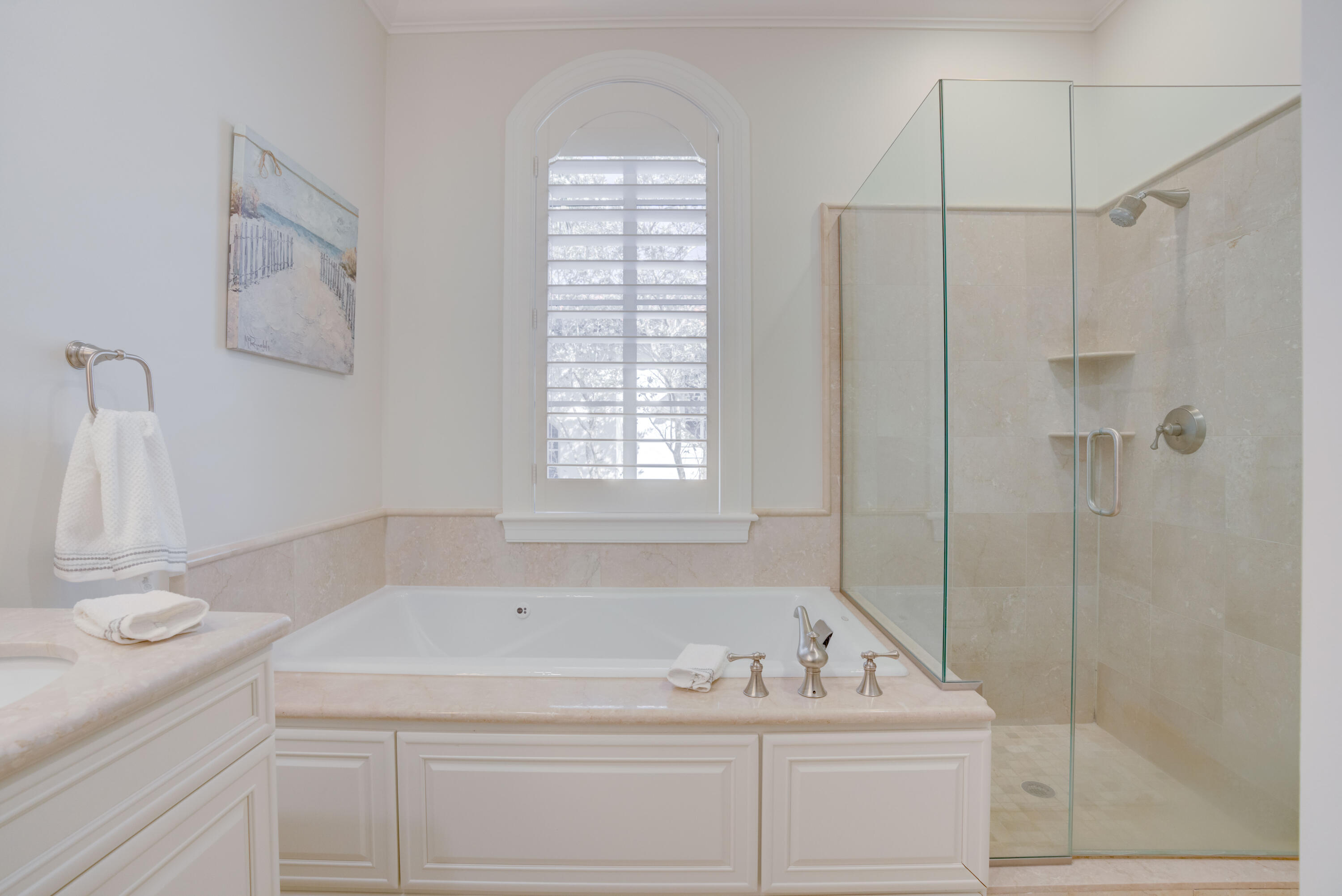 444 Red Hawk Drive Jupiter, FL 33477 - Photo 29 of 58 Guest bath 3