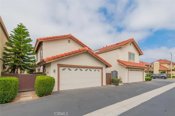 $1,299,900 | 7 Tivoli, Irvine, CA 92620