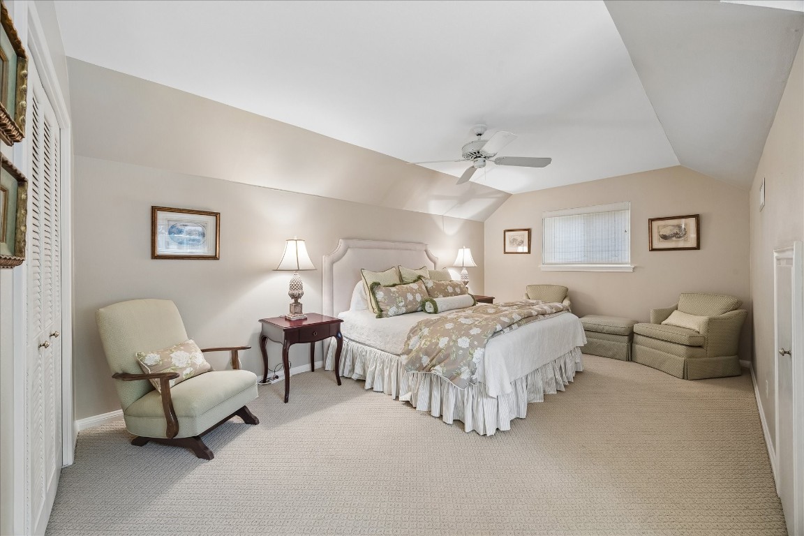 12206 Perthshire Road Houston, TX 77024 - Photo 25 of 30 Upstairs bedroom #4